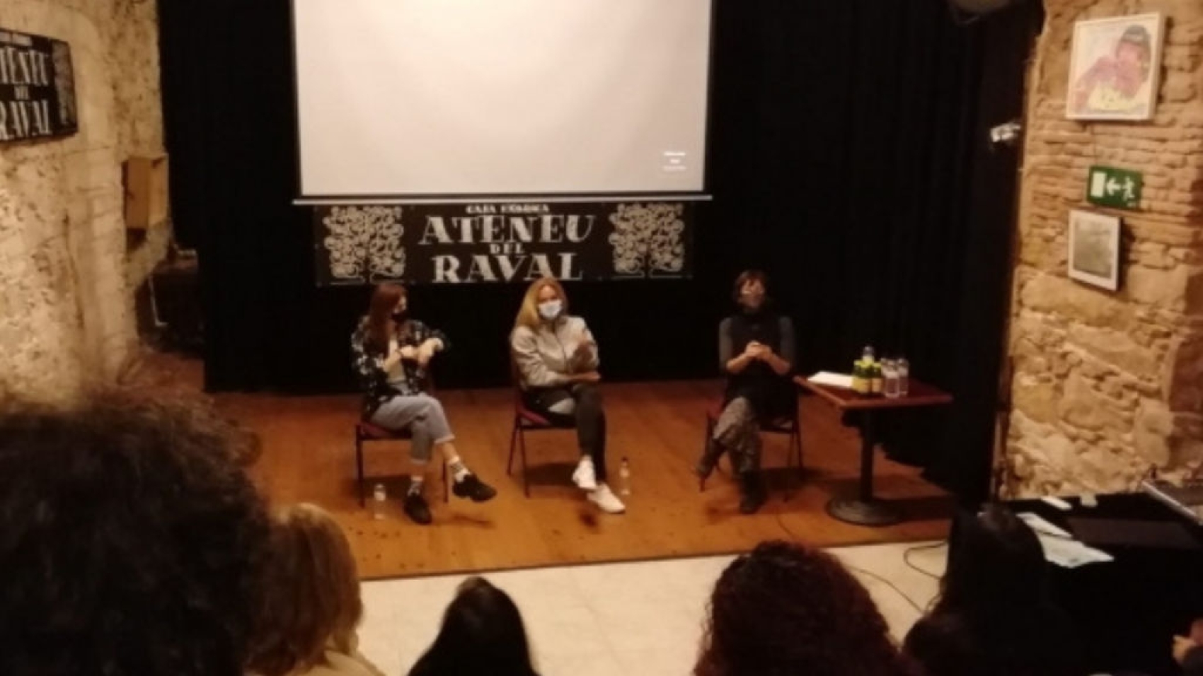 Conversatori_Ens_sents__Raval_del_Festival_RAVALS._Font_Carla_Fajardo
